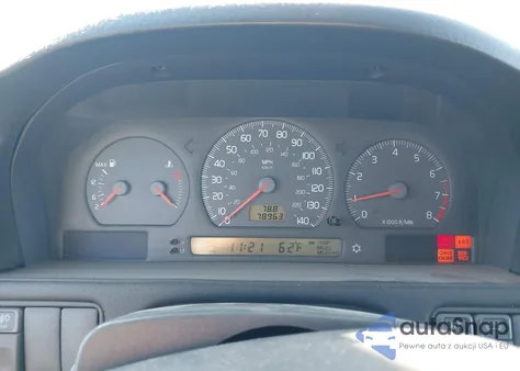 2004 Volvo C70 Lt z USA, uszkodzony, nr VIN YV1NC63D04J060711